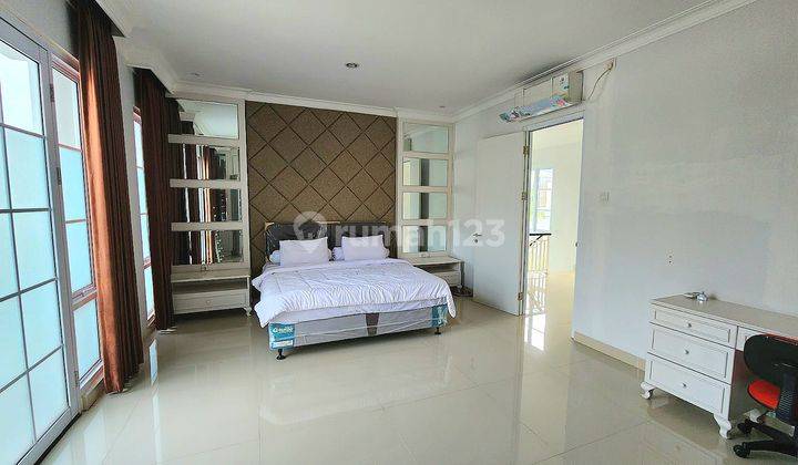 Dijual Rumah Hoek Cantik Siap Huni Granada Alicante Gading Serpong 2