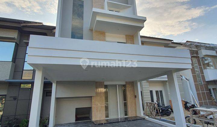 Dijual Rumah Istimewa Bagus Besar di Bsd 1