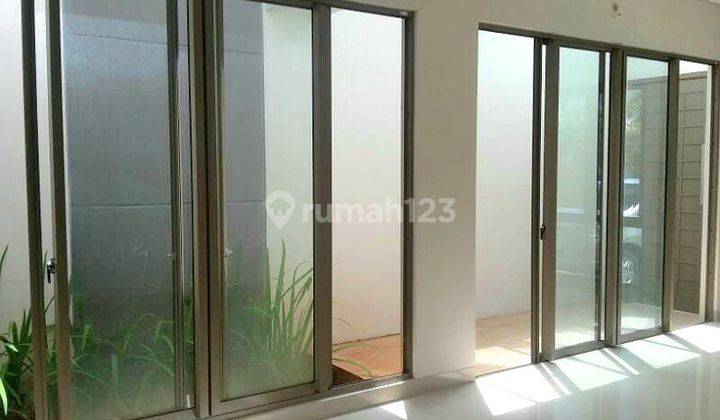 Dijual Rumah Semi Furnished Greenwich Bsd 2