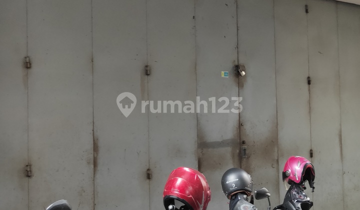 shop house in downtown area Dulatip Sudirman Kebonjati textile block Bandung 2