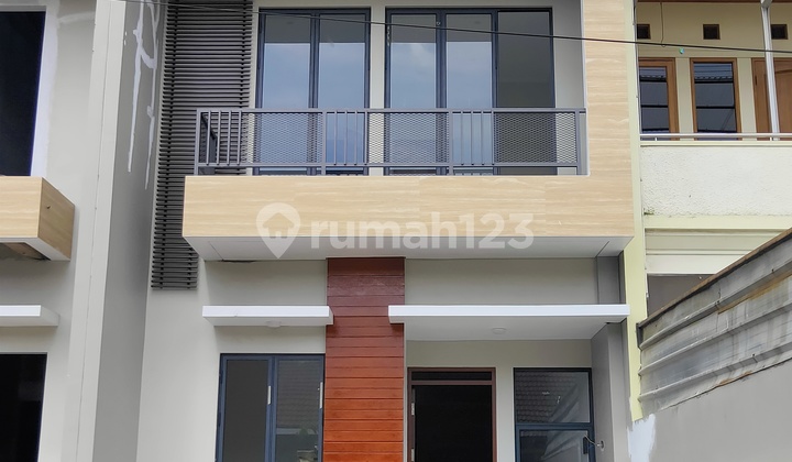 Good New Minimalist House Mekarwangi Bandung Good New Minimalist House Mekarwangi Bandung