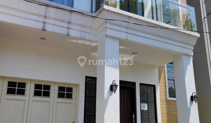 Rumah Mewah 2 Lantai Bagus Batununggal Indah Bandung 1