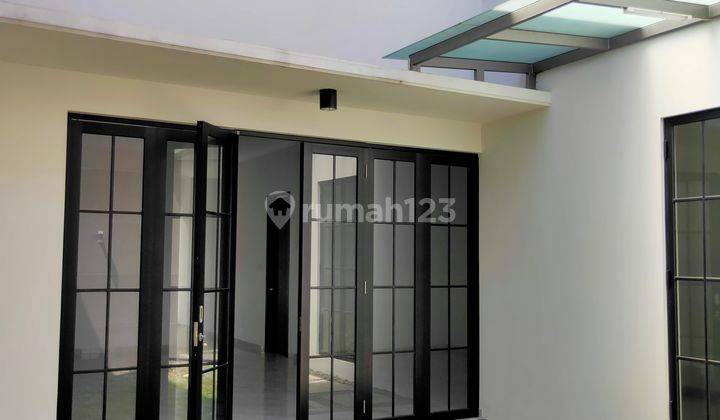 Rumah Mewah 2 Lantai Bagus Batununggal Indah Bandung 2