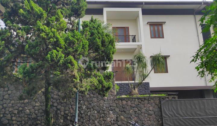 Rumah Lux Bagus Cantik Dijual Setra Duta Bandung 2