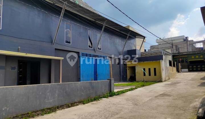 Dijual Ruang Usaha Ex Gor untuk Gudang On Line Shop Raya Lembang