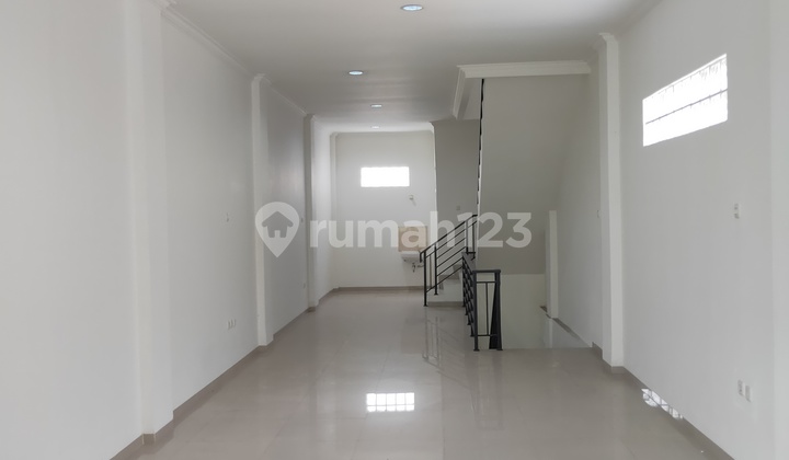 Nice Strategic Shop House City Center Buah Batu Bandung Nice Strategic Shop House City Center Buah Batu Bandung