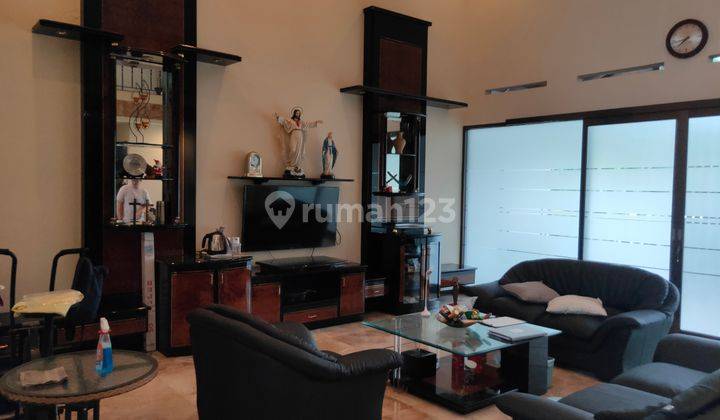 Rumah Kontrakan Bagus Semi Furnished SHM Batununggal, Bandung 1