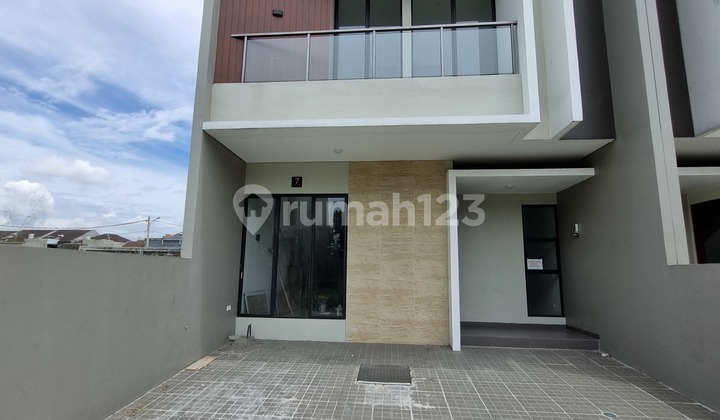 Rumah baru bagus Batununggal Indah Bandung