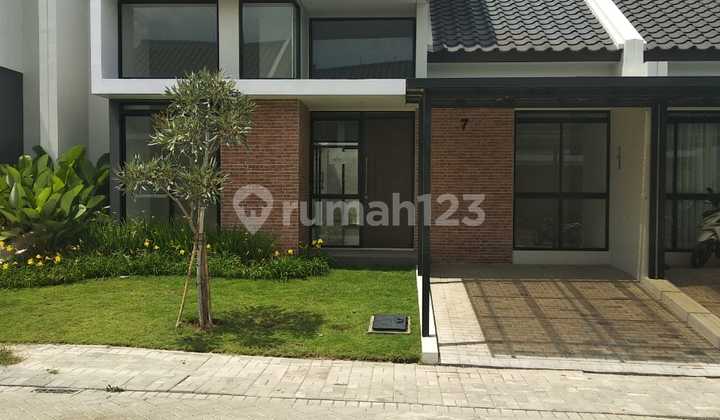 Rumah Kontrakan Bagus Unfurnished SHM Kota Baru Parahyangan, Bandung 1