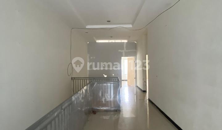 Nice House Unfurnished SHM Regol, Bandung 2