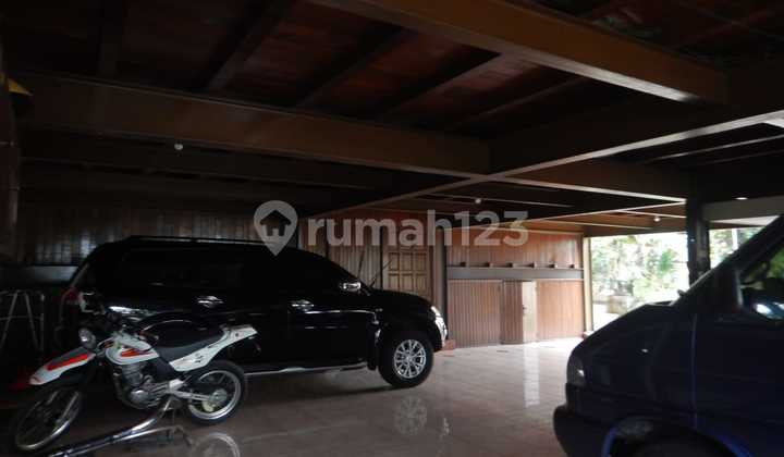 Rumah Kayu Antik Budi Asri Cihanjuang Cimahi 2