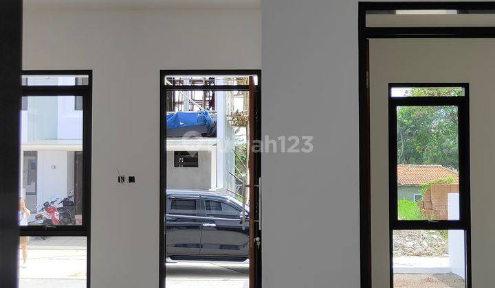 Rumah Baru Minimalis Bagus Dijual Batununggal Indah Bandung 2