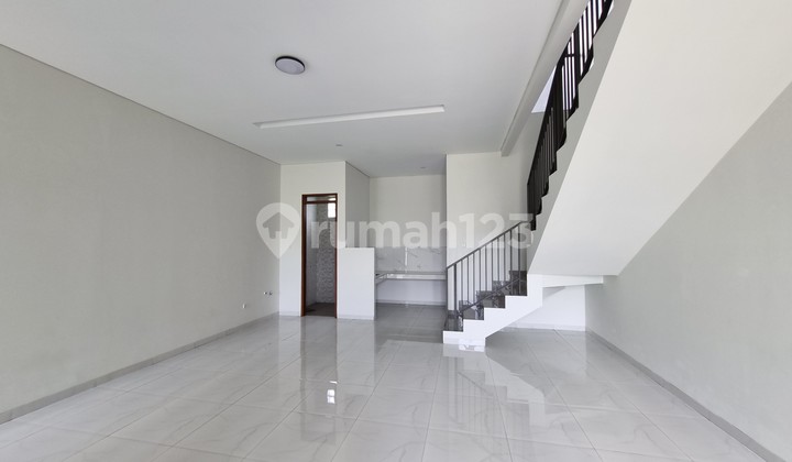 rumah baru bagus Batununggal Indah Bandung 2