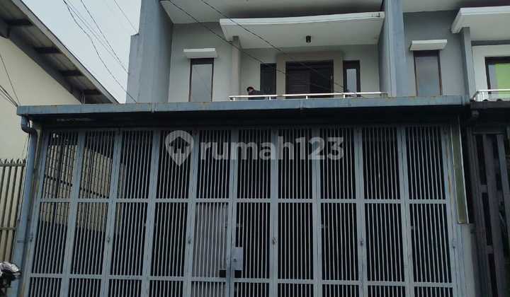 Nice House Unfurnished SHM Mekar Wangi, Bandung