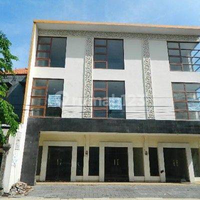 Rare 3 Shophouses 275m² 9.9M Market 24M Jl Bakung Sari Kuta Bali  2