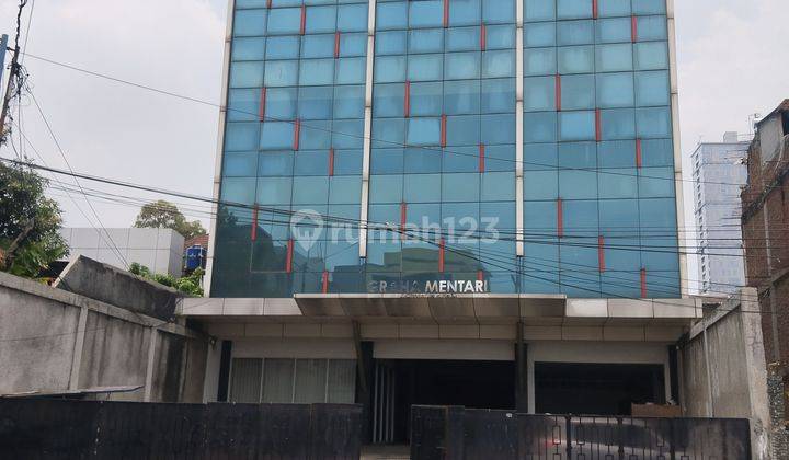 Gedung Kantor 4 Lantai Jl Ciputat Raya Kebayoran Lama 1