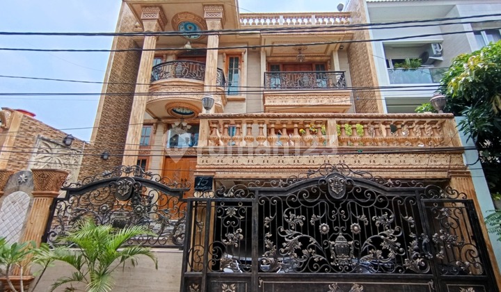 Rumah 2 Lantai Di Jl Mesjid 4 Bendungan Hilir Jakarta Pusat 2