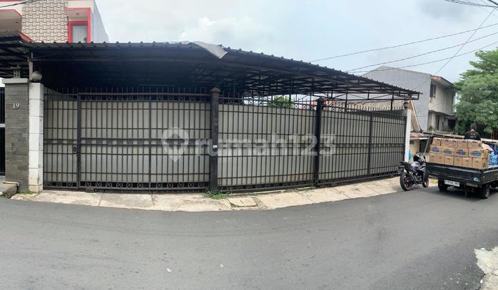 Rumah di Jl Sulaiman Kemanggisan Pal Merah Jakarta Barat