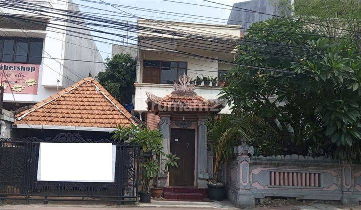 Rumah Besar di Cempaka Putih, Strategis, Bisa Komersial. Murah 1