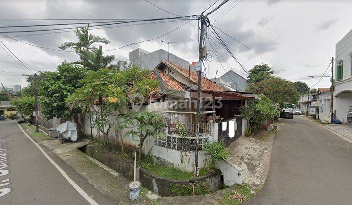 Rumah Hitung Tanah Benhil, Strategis, Tidak Banjir, Posisi Hoek 2