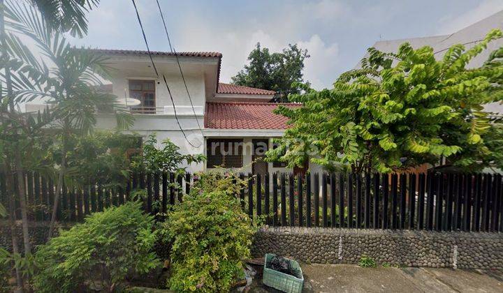 Rumah Luas 644m2 di Cempaka Putih 1