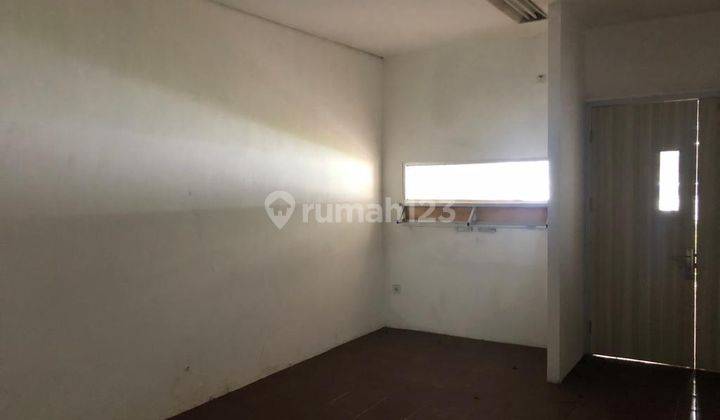 Rumah Kantor Komersial di Matraman 16