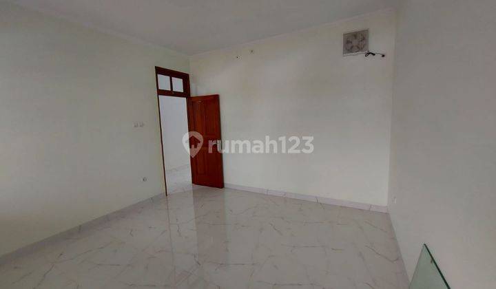 Rumah di Pos Pengumben Jakbar 7