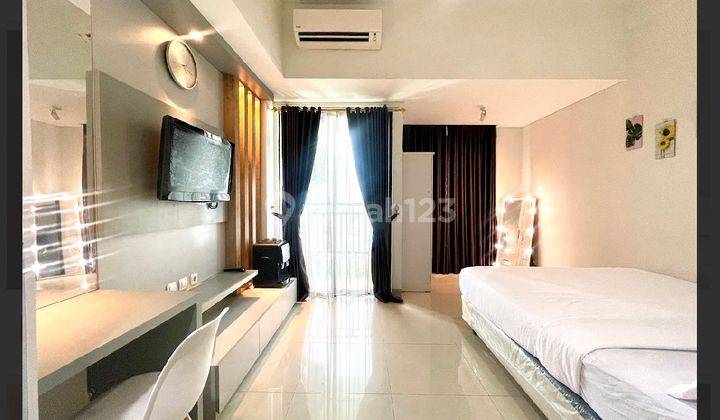 ruang keluarga apartment bagus easrter green lrt