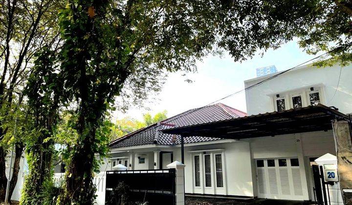 Rumah di Komplek Patra Kuningan Jakarta Selatan, Jakarta Selatan 1