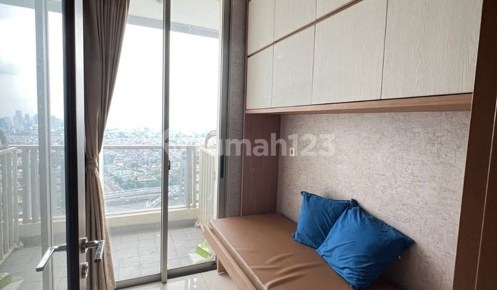 Disewa Apartemen Taman Anggrek Residence Type 1 Br + 1 Jakarta Barat 2