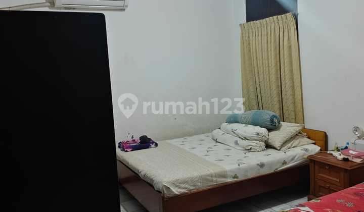 Dijual Rumah Taman Kebon Jeruk Interkon Jakarta Barat 2