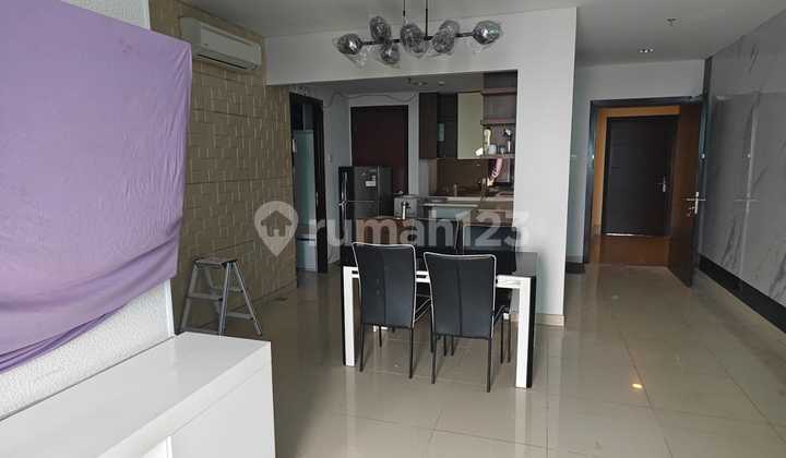 Apartemen Central Park Residences