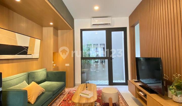 Rumah Brand New Cocok Untuk Pasangan Muda Desain Modern