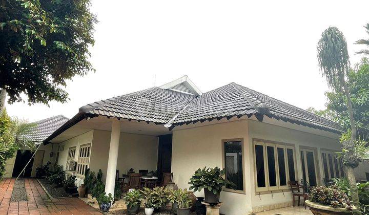 Rumah Bernuansa Asri Dengan Private Pool di Cipete Selatan 1