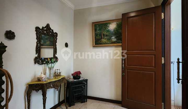 Rumah terawat siap huni di Duren Tiga  2