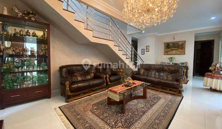 Rumah Super Cozy Semi Furnished di Villa Cinere Mas 2