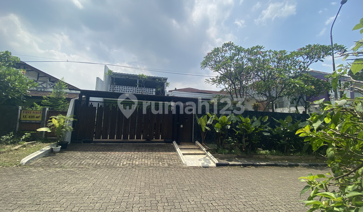 New Renovated House, 450m2 Area, Affordable Price in Cinere Complex