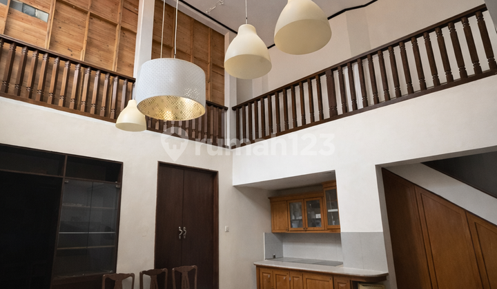 Rumah Kos Aktif di Kebon Jeruk Dijual di Bawah Harga Pasar, Investasi Langka 2