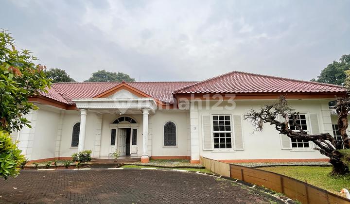 Rumah Luxury di Cinere - Lokasi Premium & Lahan Super Luas Rumah Luxury di Cinere - Lokasi Premium & Lahan Super Luas