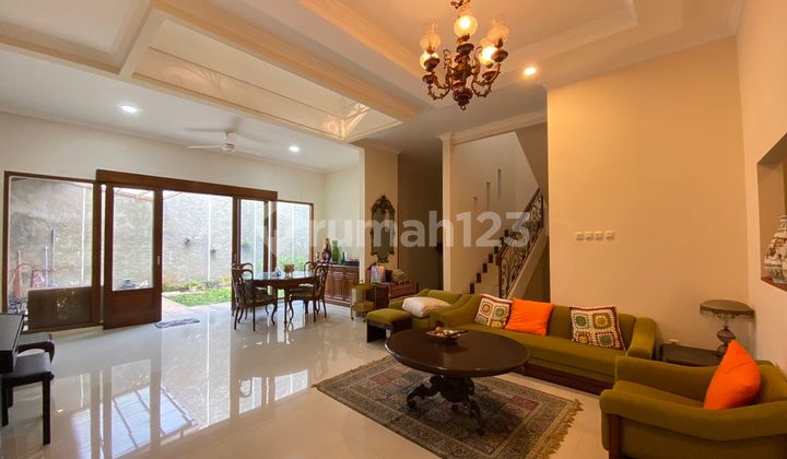 Rumah Siap Huni di Cinere 2 Lantai Dekat ke Tol Desari