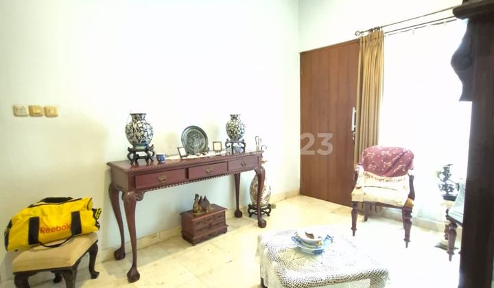 Dijual Rumah Strategis di Lebak Bulus - Nyaman Siap Huni 2