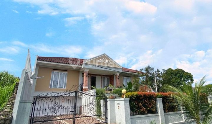 Spacious, Neat, Ready-to-Live House in Cinere Close to Brigif Toll Road.