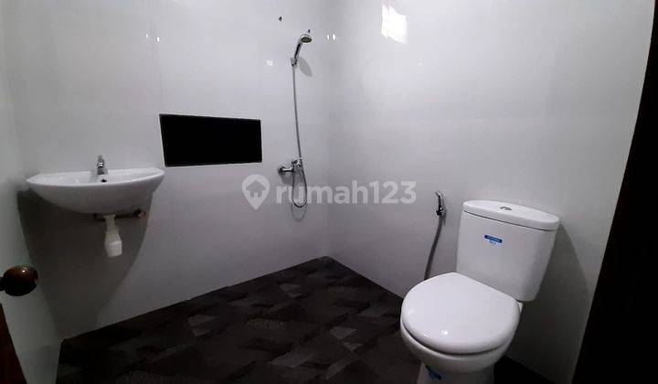 Jogjakarta Rumah cantik minimalis  5 menit ke UGM,2 menit ke Alazhar,YKPN,UTY 6