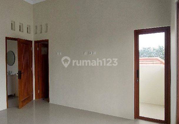 Rumah ready baru, dikawasan komersil,15 menit ke UGM,10 menit ke Alazhar 2