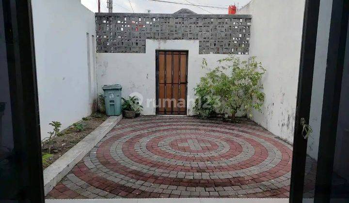 Rumah Cantik Siap Huni Di Jalan Godean Km 7 2