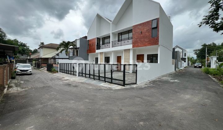 Rumah Baru Siap Huni di Maguwo