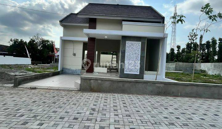 Rumah Cantik Dalam Rong Road Di Jalan Kabupaten 1