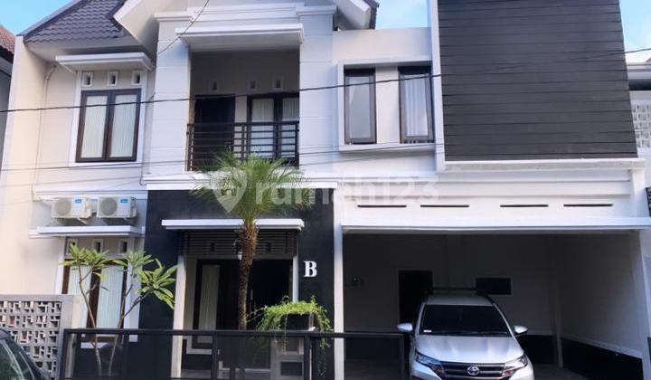 Rumah Cantik Siap Huni Dekat Ambarukmo Plaza