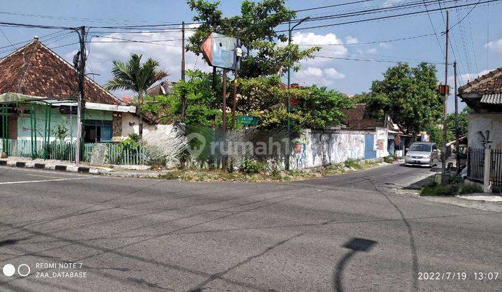 TANAH SUPER CANTIK DAN ISTIMEWA DI UMBULHARJO BARAT BALAIKOTA 1