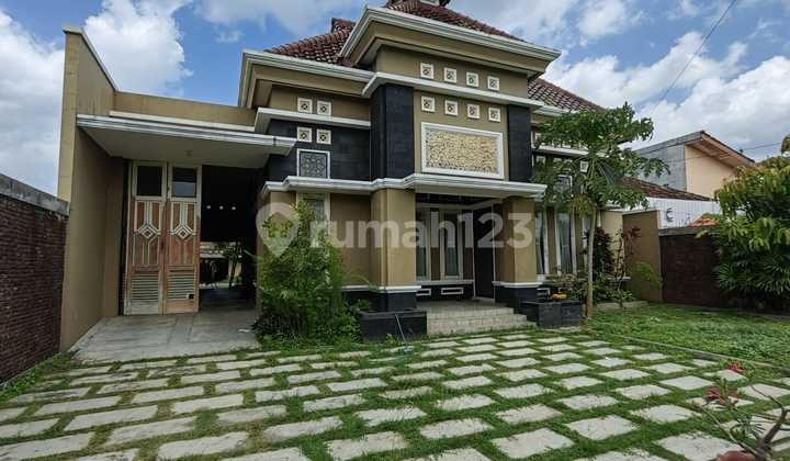 Super Cheap House with Large Yard in Pugeran Maguwo Super Cheap House with Large Yard in Pugeran Maguwo